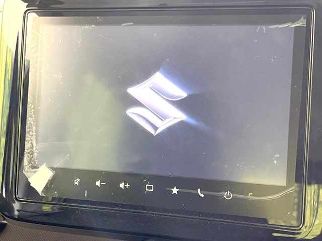 �y�����i�r�z�l�C�̏����i�r�𑕔����Ă���܂��B�i�r�̎g���₷���͂������A�I�[�f�B�I�@�\���[��!�L�����v�◷�s�͂������A�ʋ΂┃�����ȂǕ��i�̃h���C�u���y�����Ȃ�͂���