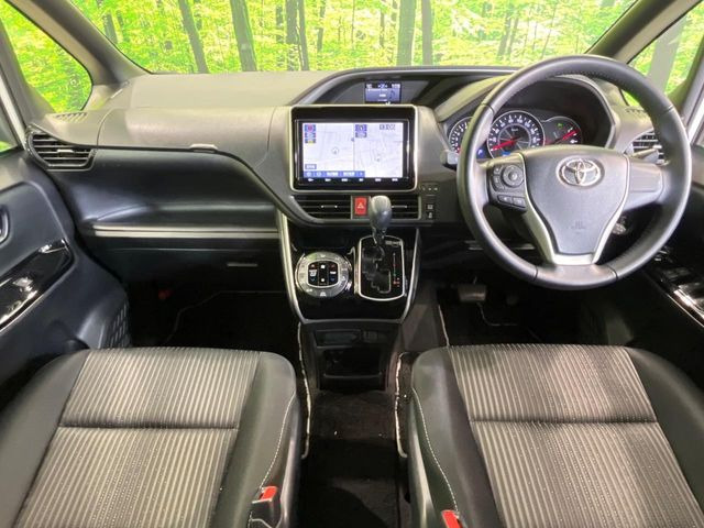 ヴォクシー2.0 ZS 煌II