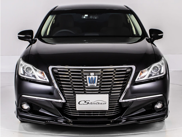 クラウン(トヨタ) ハイブリッド 2.5 ロイヤルサルーンG　エアロPKG 後席VIP 本革BT音楽 中古車画像