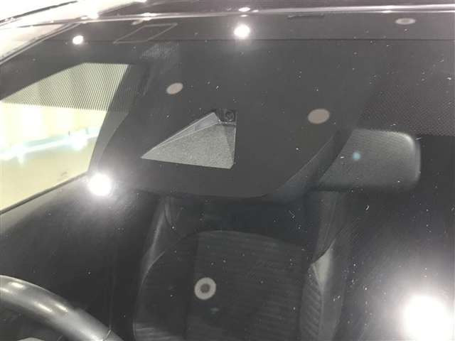 カローラツーリング1.8 ハイブリッド W×B