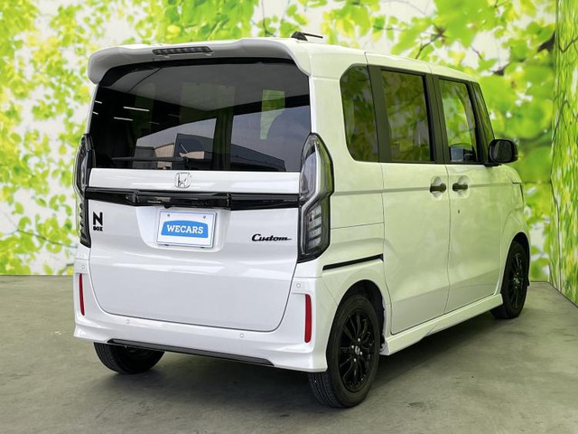 N-BOXカスタムL スタイルプラス ブラック