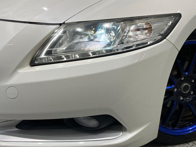 �yHID�w�b�h���C�g�z���ɖ��邭�O�����Ƃ炵�Ă����̂ŁA���V����Ԃ̑��s�������E�ǍD�ň��S���Ă���肢�������܂��B