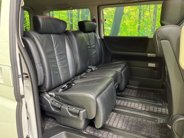 �L�X�Ƃ���2��ڃV�[�g�͋��Z���������A���S�n�����K!�F�B��Ƒ��Ƃ̂��o�����ɂ҂�����ł��B�x�r�[�V�[�g��`���C���h�V�[�g�g�p�������K�ɂ��߂�������������\���ȋ�Ԃ��m�ۂ��Ă��܂��B