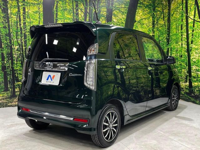 全国のネクステージからお取り寄せが可能※!遠方の店舗に展示してあるクルマが気になる場合も、最寄りの店舗でご覧いただくことが可能です!是非私たちに要望をお聞かせください!※別途費用