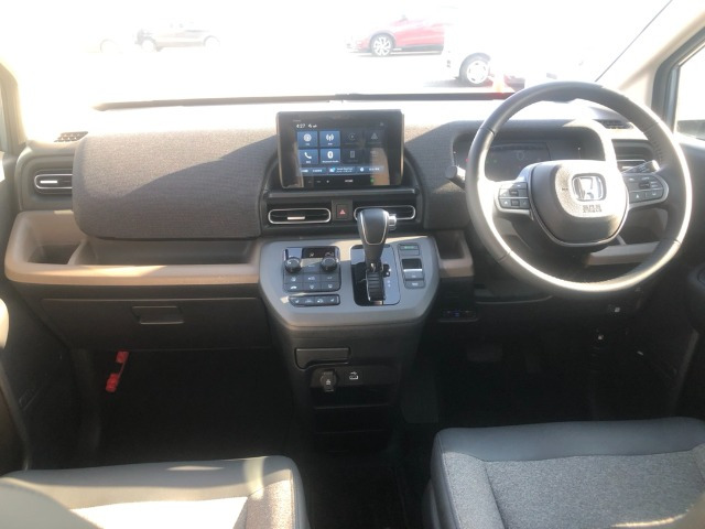 フリード1.5 エアー EX