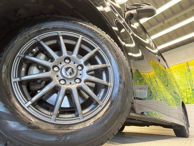 �y16�C���`�A���~�z�C�[���z�O�ςɃ}�b�`�����A���~�z�C�[���𑕒����Ă���܂��B�e��A���~�z�C�[����A�X�^�b�h���X�^�C�����戵�����Ă���܂��B���񂲑��k����������