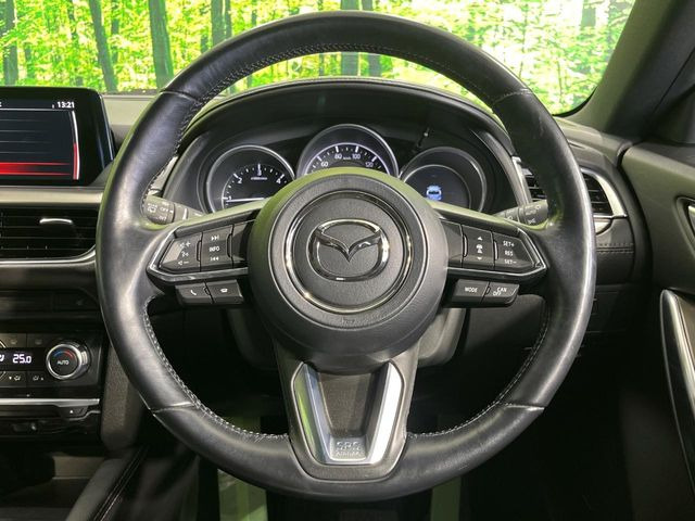 �y�����v�����X�e�A�����O�z�㎿�Ȋv���g�p���邱�ƂŁA��ɂ����������݂ƂĂ��^�]���₷���n���h���ł���