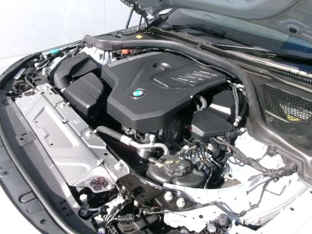 2シリーズクーペ220i Mスポーツ