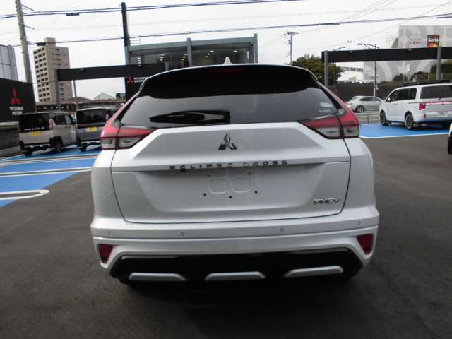 エクリプスクロスPHEV 2.4 P 4WD