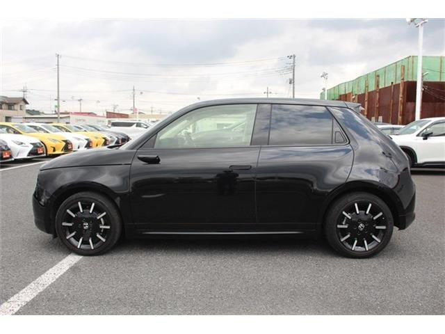 同業者様への販売はお断りさせていただきます。車検無し車両の場合は、車検を取得したお支払い総額で表示しております。