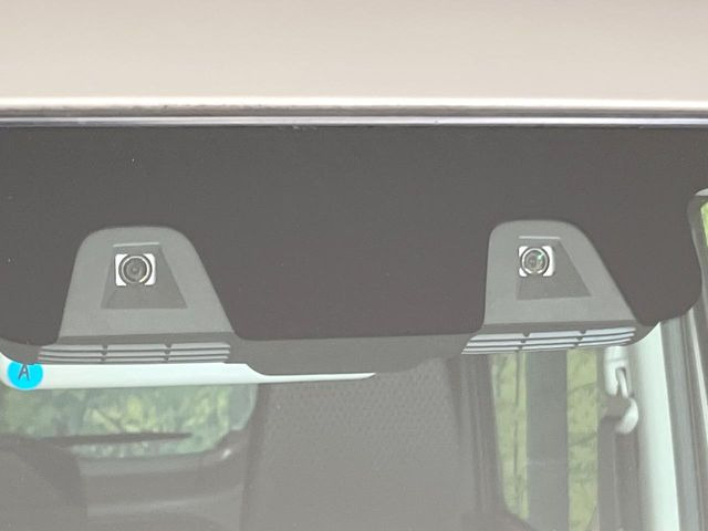 �y�X�Y�L �Z�[�t�e�B�T�|�[�g�z���s���ɑO���̎ԗ�����F�����A�Փ˂������Ȏ��͌x��ƃu���[�L�ŏՓˉ���Ɣ�Q�y�����A�V�X�g�B�����S�Ƀh���C�u�����y���݂��������܂��B