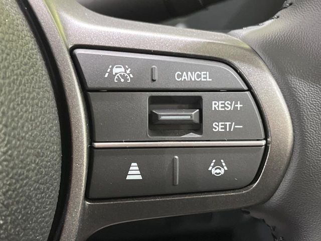 フリード1.5 e:HEV クロスター