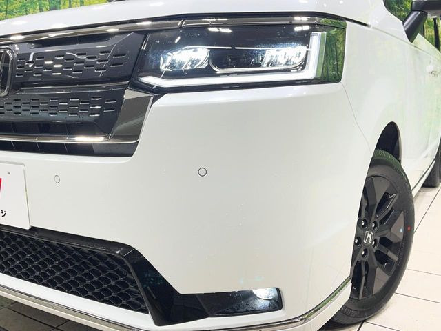 �yLED�w�b�h���C�g�z���V����ԑ��s�����ǍD�Ȏ��E���m�ۂ����S���ĉ^�]�ł��鍂�P�xLED�w�b�h���C�g�𑕔�!�_�����x�������A����d�͂��}�����Ă��܂��B