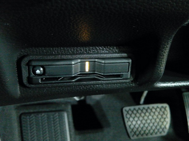 ヴェゼル1.5 e:HEV X