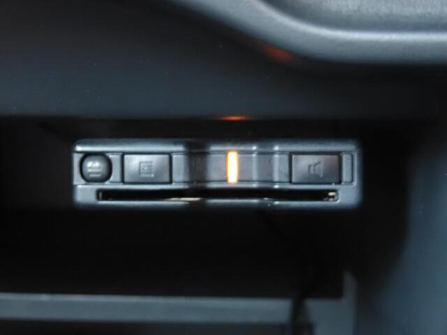 ETC���������Ă��܂��B�m���X�g�b�v�ŗ�������ʉ߂ł��܂��B���ꂵ�������ł���ˁB