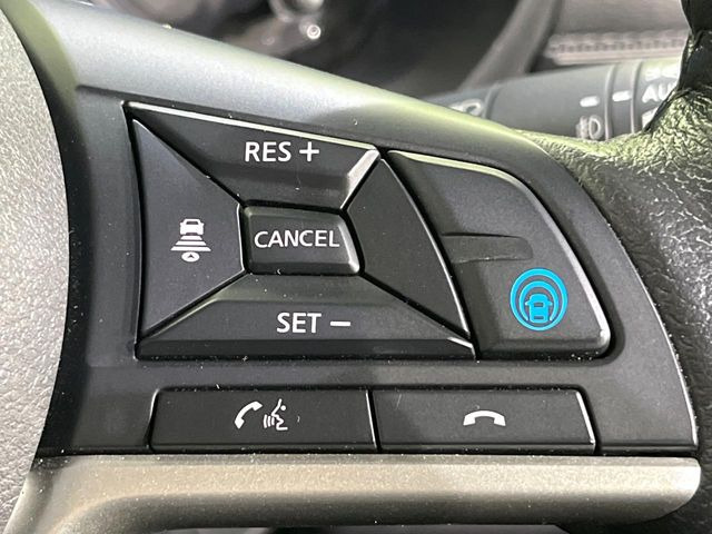 �y�v���p�C���b�g�z�������H�ł̒��������s���y��!!�a�؎��Ə��񑖍s�̃V�[���ŁA�A�N�Z���E�u���[�L�E�X�e�A�����O�������Ő��䂵�A�������^�]�̕��S���y�����Ă���܂���