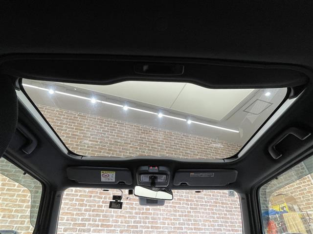 タフトG クロム ベンチャー 4WD