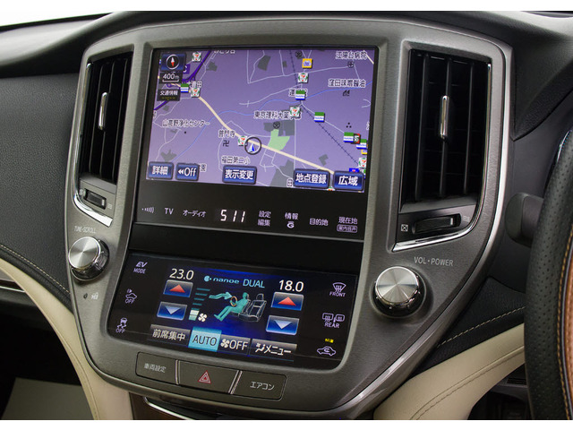 メーカー純正の大画面HDDナビが装備されています!操作も簡単!見やすい!純正だからこその使いやすさ!