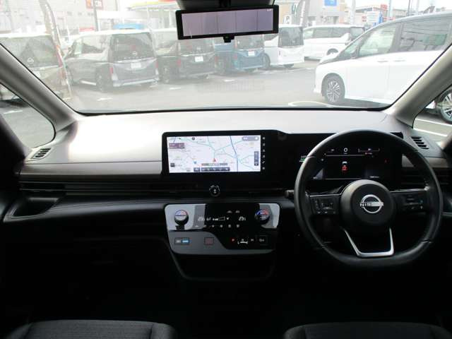 セレナ1.4 e-POWER ハイウェイスターV