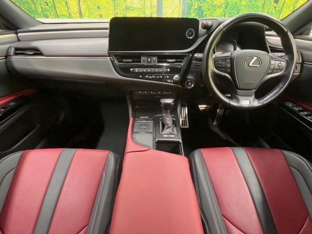 ES300h Fスポーツ