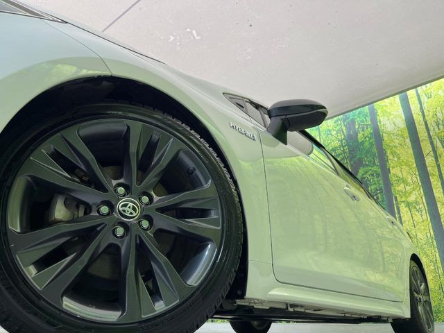 �y����17�C���`�A���~�z�C�[���z�O�ςɃ}�b�`���������A���~�z�C�[���𑕒����Ă���܂��B�e��ЊO�A���~�z�C�[����A�X�^�b�h���X�^�C�����戵�����Ă���܂��B���񂲑��k����������