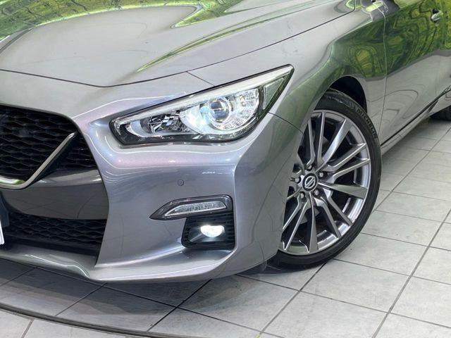 �yLED�w�b�h���C�g�z���V����ԑ��s�����ǍD�Ȏ��E���m�ۂ����S���ĉ^�]�ł��鍂�P�xLED�w�b�h���C�g�𑕔�!�_�����x�������A����d�͂��}�����Ă��܂��B