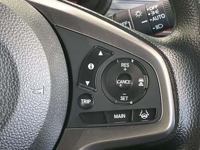 �y�A�_�v�e�B�u�N���[�Y�R���g���[���z�������H�ł̒��������s���y��!!�����ő��x��ۂN���[�Y�R���g���[�����A�Փˌy���V�X�e���ƘA�g���A�O���̎ԗ������m���ĎԊԂ�ۂ悤�ɑ��x���߂��Ă���܂�!!