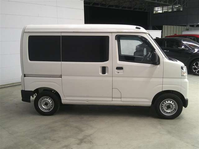 ピクシスバンデラックス