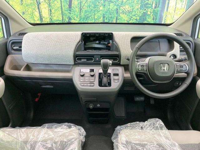 フリード1.5 e:HEV エアー EX