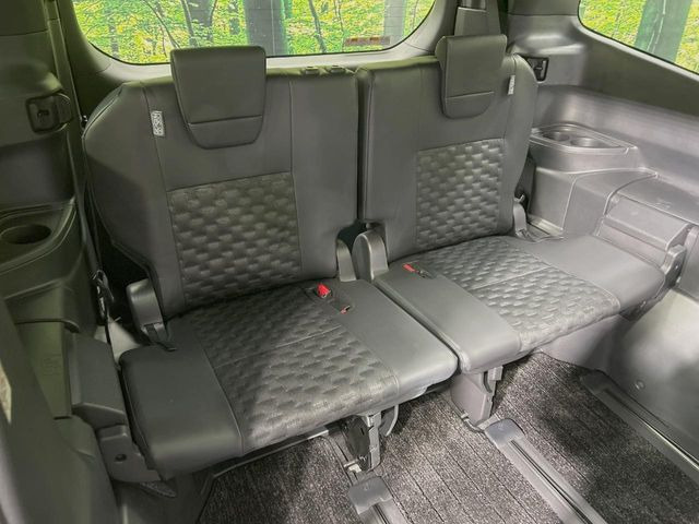 3��ڃV�[�g�͂�������ԗǍD����l�ł��������ƍ����Ē����܂��̂ŁA��l���ł̂��o���������N���N�ł��􂲉Ƒ��ŁA�C�̒m�ꂽ���ԂŁA�h���C�u�ɍs���̂��y���݂ł��ˁ�