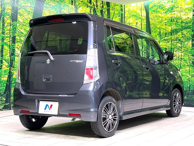 ☆全国のネクステージからお取り寄せが可能※!遠方の店舗に展示してあるクルマが気になる場合も、最寄りの店舗でご覧いただくことが可能です!是非私たちに要望をお聞かせください!※別途費用