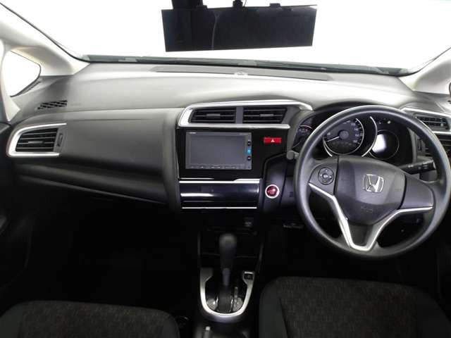 フィット1.3 13G Fパッケージ