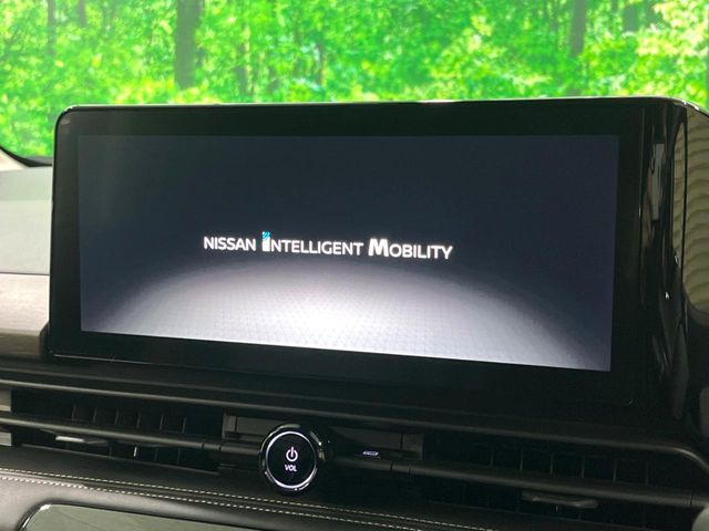 �y����12�C���`�i�r�z�l�C�̏����i�r�𑕔��B�I�[�f�B�I�@�\���[�����Ă���ABluetooth�ڑ�����΂������̃X�}�z��MP3�v���C���[�̉��y���Đ��\!�����̉^�]������Ɋy�����Ȃ�܂�!!