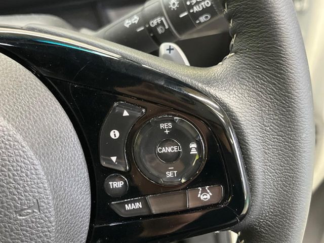 �y�A�_�v�e�B�u�N���[�Y�R���g���[���z�������H�ł̒��������s���y��!!�����ő��x��ۂN���[�Y�R���g���[�����A�Փˌy���V�X�e���ƘA�g���A�O���̎ԗ������m���ĎԊԂ�ۂ悤�ɑ��x���߂��Ă���܂�!!