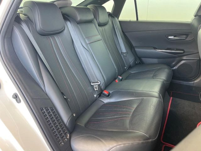 �L�X�Ƃ���2��ڃV�[�g�͋��Z���������A���S�n�����K!�F�B��Ƒ��Ƃ̂��o�����ɂ҂�����ł��B�x�r�[�V�[�g��`���C���h�V�[�g�g�p�������K�ɂ��߂�������������\���ȋ�Ԃ��m�ۂ��Ă��܂��B