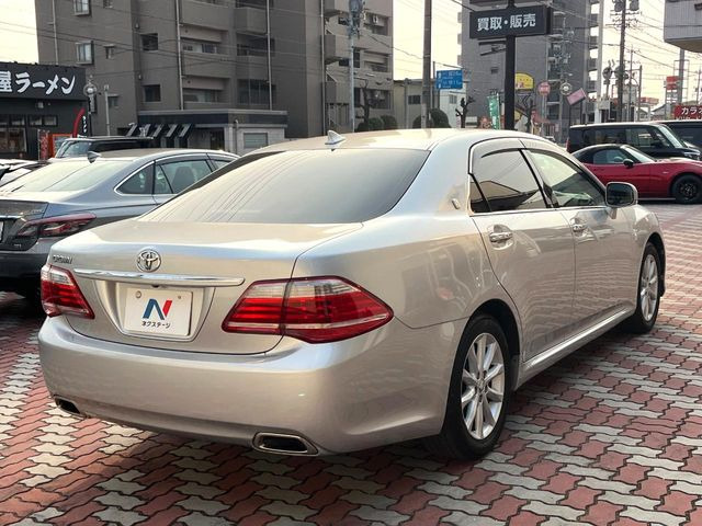 ☆全国のネクステージからお取り寄せが可能※!遠方の店舗に展示してあるクルマが気になる場合も、最寄りの店舗でご覧いただくことが可能です!是非私たちに要望をお聞かせください!※別途費用