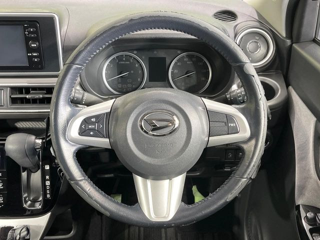 �y�����v�����X�e�A�����O�z�㎿�Ȋv���g�p���邱�ƂŁA��ɂ����������݂ƂĂ��^�]���₷���n���h���ł���