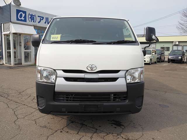 レジアスエース2.8 DX ロング ディーゼル 4WD