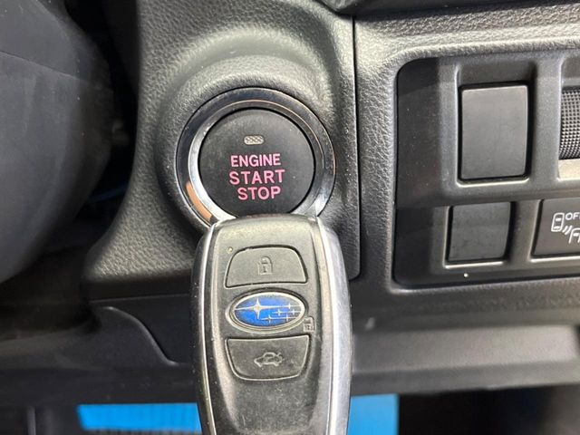 �y�A�N�Z�X�L�[&�v�b�V���X�^�[�g�z�J�o����|�P�b�g�ɓ��ꂽ�܂܂ł��h�A�̎{���E�������\�ȃX�}�[�g�L�[�𑕔��B�G���W���̃I���E�I�t�����J�M�����o���K�v�������A�{�^�����v�b�V�����邾����OK��