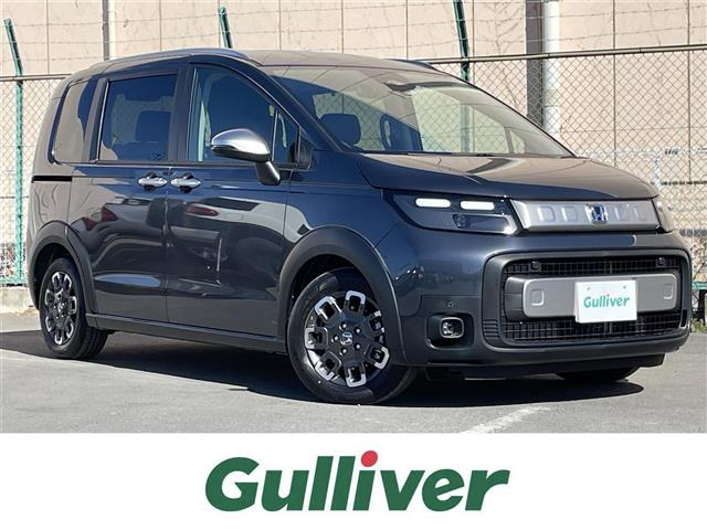 フリード1.5 e:HEV クロスター