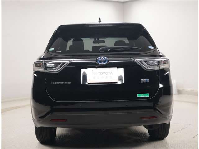 ハリアー2.5 ハイブリッド E-Four エレガンス 4WD