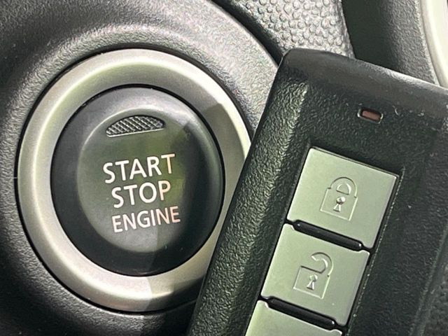 �y�I�y���[�V�����L�[�z�J�o����|�P�b�g�ɓ��ꂽ�܂܂ł��h�A�̎{���E�������\�ȃX�}�[�g�L�[�𑕔��B�G���W���̃I���E�I�t�����J�M�����o���K�v����������Ƃ��Ă��֗��ł���