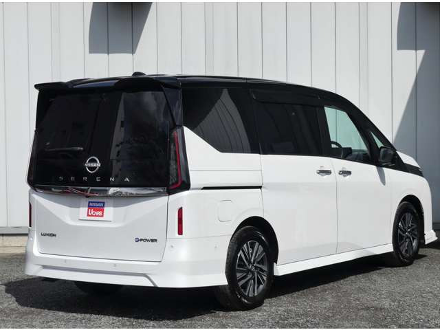 セレナ1.4 e-POWER ルキシオン