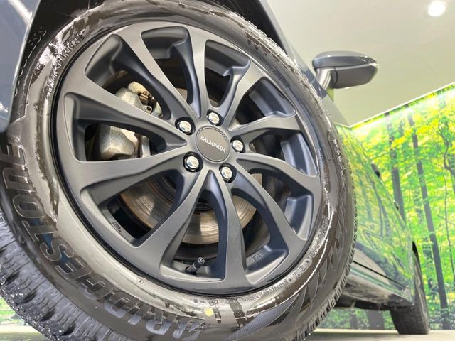 �y16�C���`�A���~�z�C�[���z�O�ςɃ}�b�`�����A���~�z�C�[���𑕒����Ă���܂��B�e��A���~�z�C�[����A�X�^�b�h���X�^�C�����戵�����Ă���܂��B���񂲑��k����������