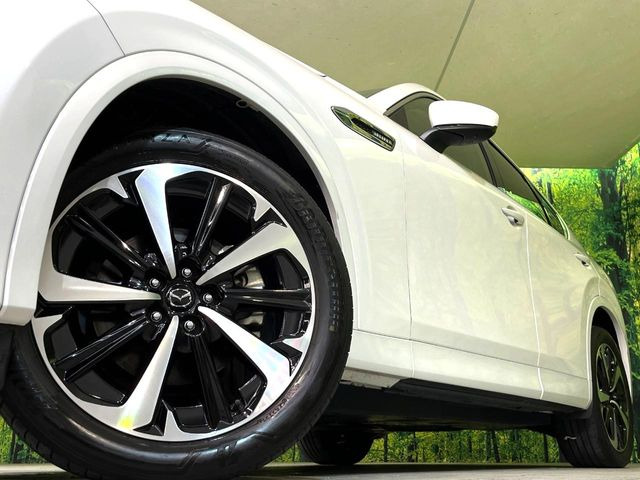 �y����20�C���`�A���~�z�C�[���z�O�ςɃ}�b�`���������A���~�z�C�[���𑕒����Ă���܂��B�e��ЊO�A���~�z�C�[����A�X�^�b�h���X�^�C�����戵�����Ă���܂��B���񂲑��k����������