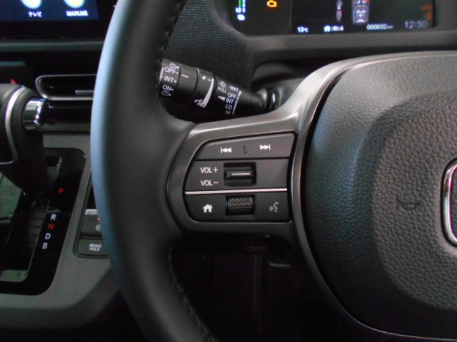 フリード1.5 e:HEV エアー EX