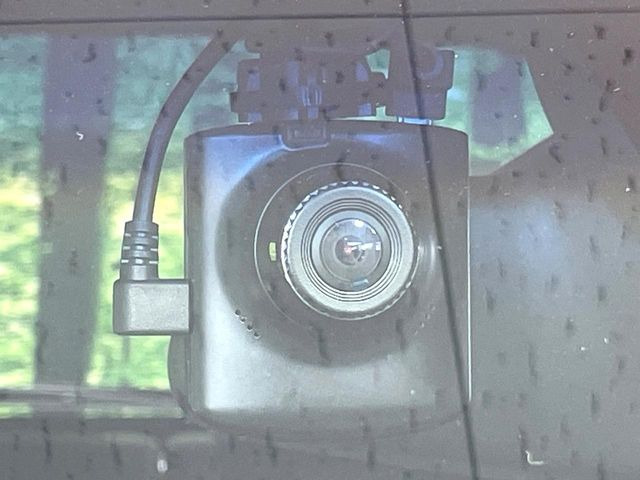 �y�h���C�u���R�[�_�[�z�h���C�u���R�[�_�[����!���s���͂������A������^�]�⎖�̂ɑ��������ہA�f���ŋL�^���A����̃��X�N�ɔ����܂��B���L�^�pSD�J�[�h�͂��q�l�����g�ł��������������K�v������܂��B