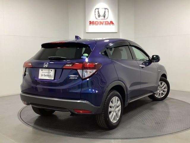 ヴェゼル1.5 ハイブリッド X 4WD