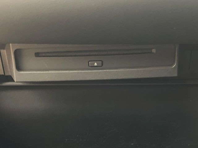 �yCD/DVD�f�b�L�z