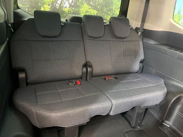 3��ڃV�[�g�͂�������ԗǍD����l�ł��������ƍ����Ē����܂��̂ŁA��l���ł̂��o���������N���N�ł��􂲉Ƒ��ŁA�C�̒m�ꂽ���ԂŁA�h���C�u�ɍs���̂��y���݂ł��ˁ�